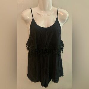 UMGEE Black Shorts Romper crochet fringe lace trim Women’s Small S 4-6